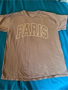 Paris Graphic Tee